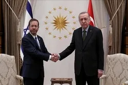 Empfang des Präsidenten der Türkei des Präsidenten des zionistischen Regimes ist Verrat an Jerusalem und Palästina