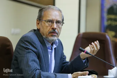 خسرو باقری، استاد فلسفه تعلیم و تربیت دانشگاه تهران در نشست تربیت اعتقادی و چالش های معاصر