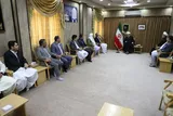 مقاومت معجزه‌گونه ملت معادلات مادی ابرقدرت‌ها را برهم زد