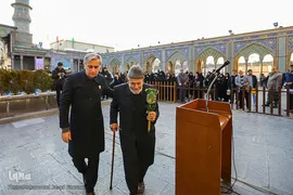 آیین تعویض پرچم سیدالکریم در شب ولادت آن حضرت