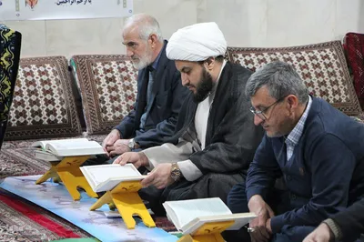 محفل انس با قرآن کریم در ملایر
