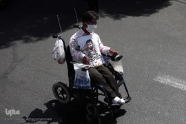 مراسم تشییع پیکر مطهر شهید مدافع حرم «جواد الله‌کرم» در محله مهرآباد جنوبی