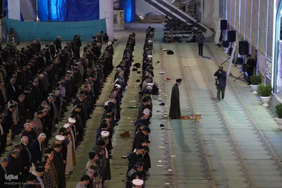 اقامه نماز عید فطر در مصلای اصفهان