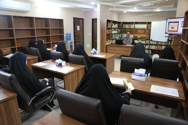 تنظيم ورشة تطويرية في حفظ القرآن لحَمَلة الشهادات العليا بمدينة قم