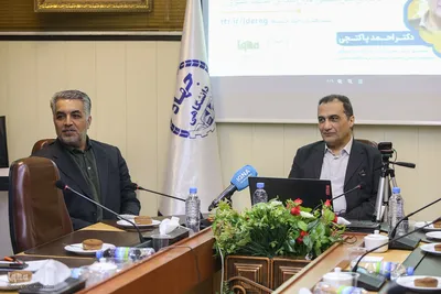 نشست قرآن کریم و تنوع فرهنگ‌ها در جامعه جهانی