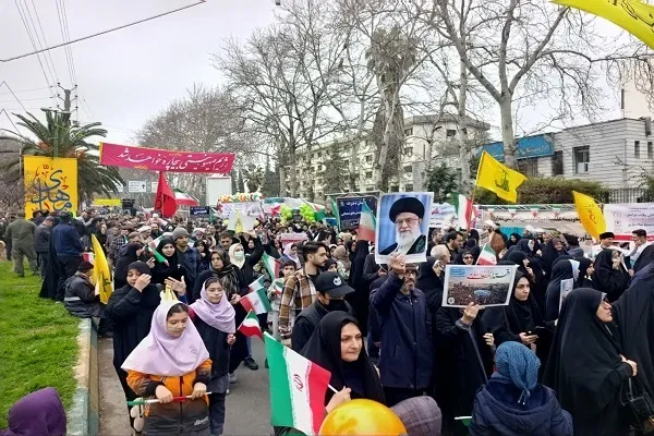 راهپیمایی جشن پیروزی انقلاب اسلامی در مرکز استان مازندران