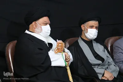 وداع مردم نی‌ریز با پیکر آیت‌الله فقیه