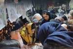 خدمت قرآنی به زائران حسینی در موکب امام خامنه‌ای(ره) خرم‌آباد