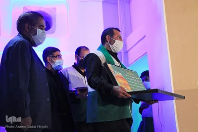 تجلیل از دانش آموزان برتر مسابقات کشوری قرآن و عترت استان یزد
