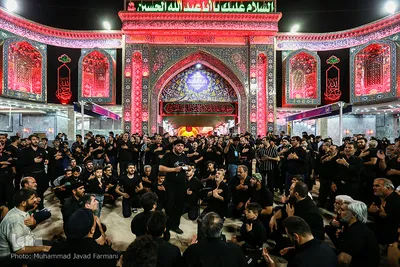 شب عاشوراست امشب کربلا غوغاست امشب