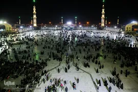 مسجد مقدس جمکران در شب امامت ولیعصر(عج)