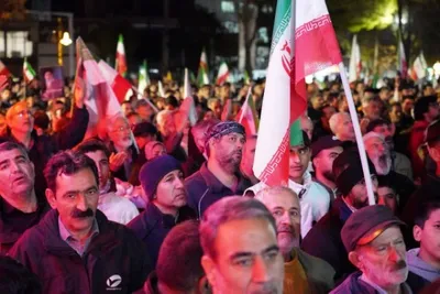 چهل و پنجمین شب بیعت مردم بروجرد با سومین امام امت اسلامی