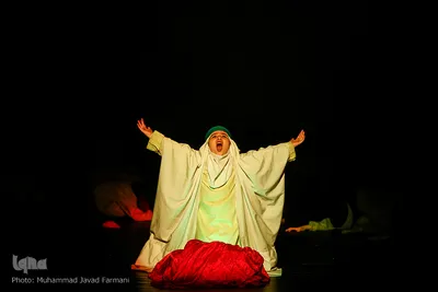 نمایش «غریبه شام»