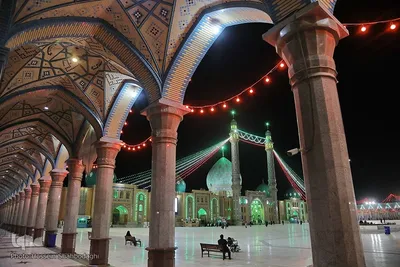 چراغانی مسجد جمکران در آستانه نیمه شعبان