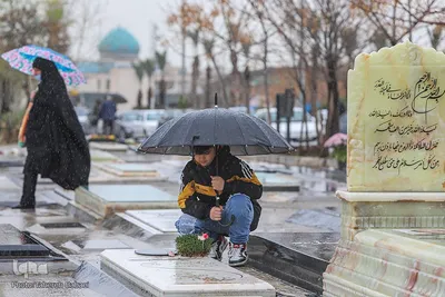زیارت اهل قبور در آخرین پنجشنبه سال