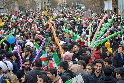 شکوه چهل سالگی در قم