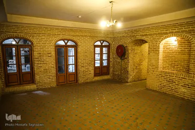 خانه تاریخی حاج حسین ملک