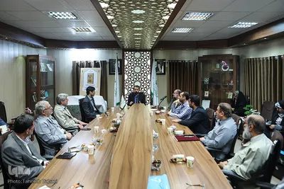 آیین رونمایی از کتاب قرآنهای کوفی در ایران