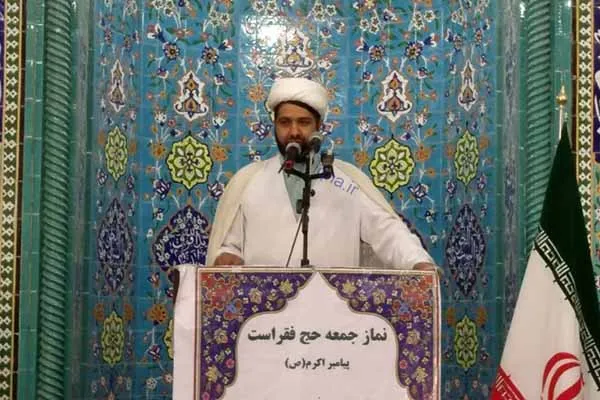 محبت و صمیمیت؛ اساس آرامش و موفقیت خانواده/ بداخلاق نباشید