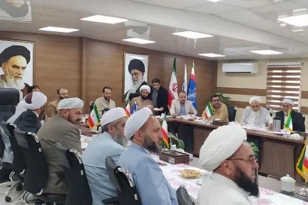 بازدید ائمه جمعه اهل‌سنت غرب گلستان از اقدامات دولت در احیای خلیج گرگان