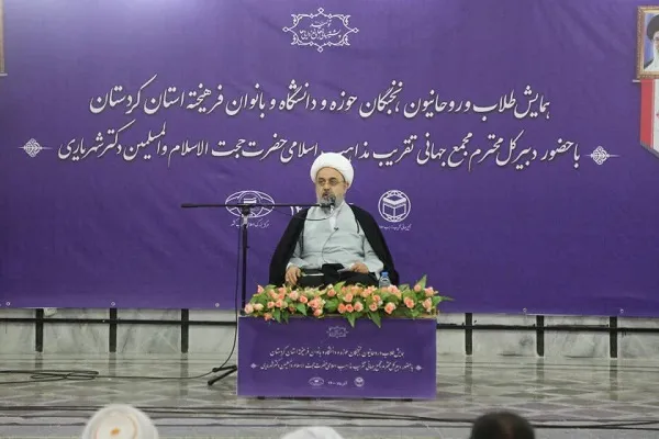 حفظ قومیت‌ها با همه فرهنگ‌ها؛ سیاست مقابله با فرایند جهانی شدن استکبار جهانی