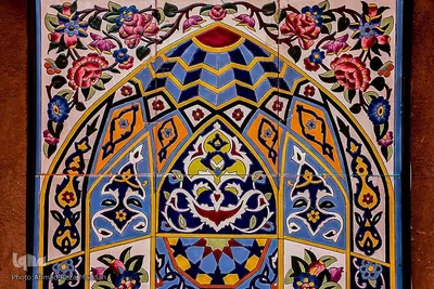 هنر کاشی هفت رنگ شیراز‎‎