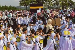تعلیم الأطفال مناسك الحج في مالیزیا