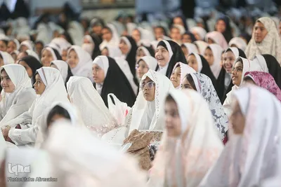 همایش بزرگ دختران کرامت