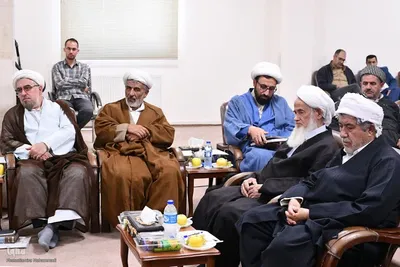نشست علمی شورای افتاء و روحانیت اهل سنت آذربایجان غربی و شورای روحانیت و اساتید حوزه‌های علمیه ارومیه