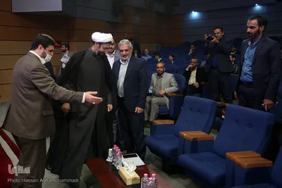 آئین اختتامیه بیست و هفتمین جشنواره قرآن و عترت وزارت بهداشت، درمان و آموزش پزشکی