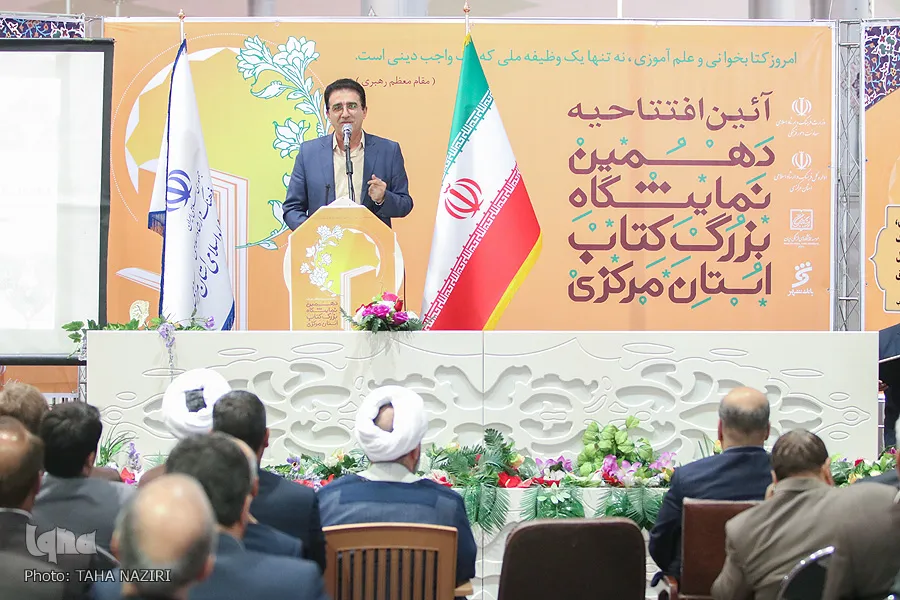 راه نجات کشور از تحریم‌ها دانایی است