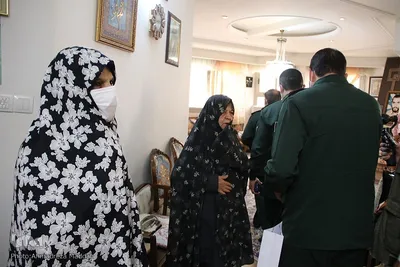 دیدار با خانواده شهید «مهدی اثنی عشری» شهید شاخص هنرمند استان فارس‎‎
