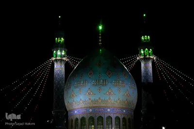مسجد مقدس جمکران در شب نیمه شعبان