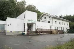 Attaque d'une mosquée en Norvège: la police retient la qualification 
