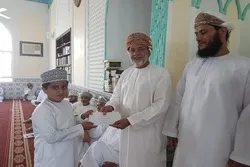 Mga Nagwagi sa Paligsahan ng Qur’an Pinangaralan sa Oman
