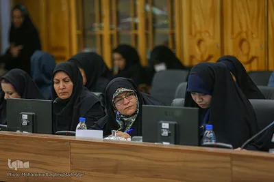 نشست خبری استاندار اصفهان با اصحاب رسانه