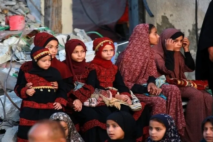 أطفال غزة يستقبلون أول أيام عيد الأضحى من وسط الدمار