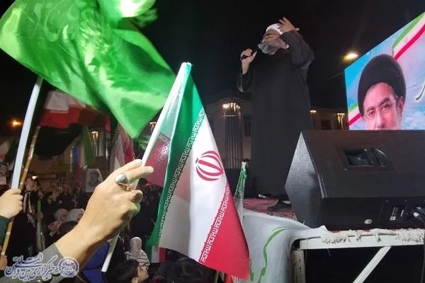 حماسه‌ ماندگار مردم بابلسر در بیعت با رهبر انقلاب + عکس