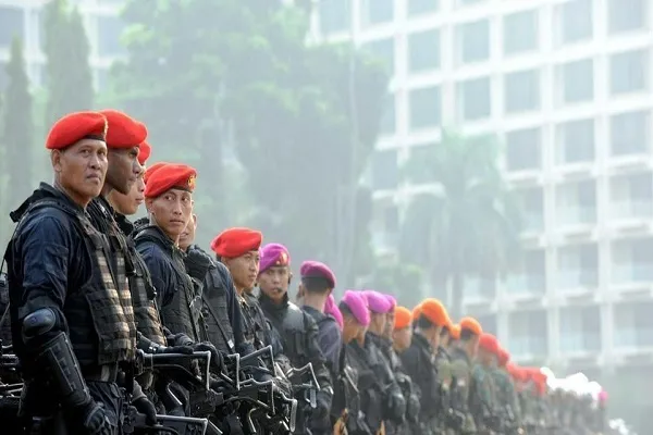 Mengubah undang-undang jenayah Indonesia agar lebih mematuhi Syariah Islam