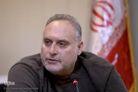 نشست نقد کتاب «سربازنامه» سروده افشین علا در رثای شهادت قاسم سلیمانی