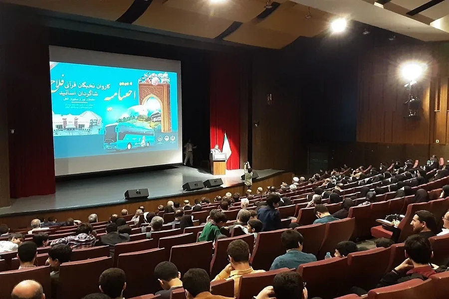 قرآن پناهگاه امن فرهنگی و سپر دفاعی است