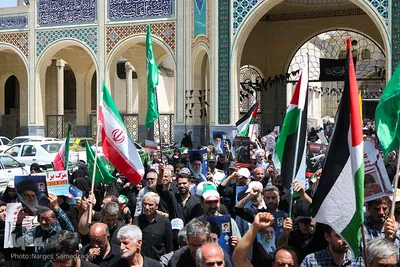 راهپیمایی نمازگزاران اصفهانی برای حمایت از مردم غزه