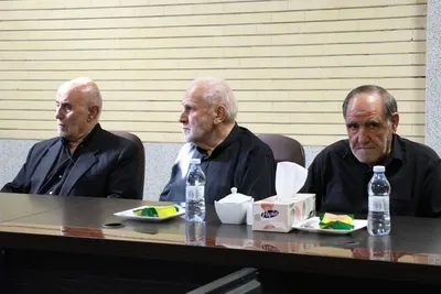 تجلیل از خادمان نماز جمعه تبریز
