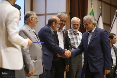 همایش تکریم از خیرین پژوهش سلامت و پیشکسوتان درمان ناباروری رویان
