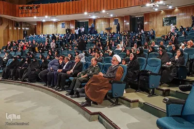 گردهمایی بانوان ایرانی طلایه داران ساخت صحن و شبستان حضرت زینب (س)
