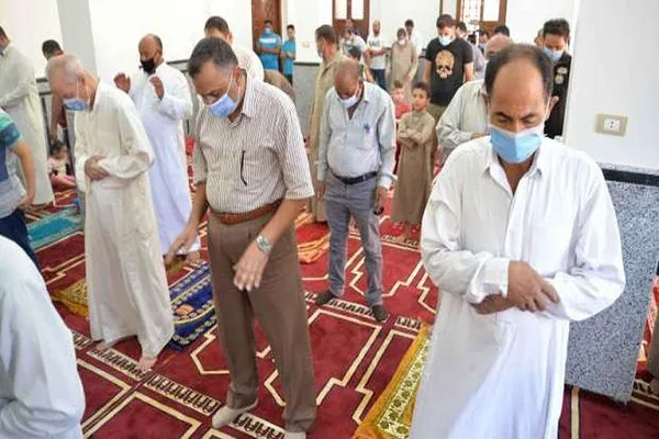 أول صلاة جنازة داخل مسجد بمصر منذ جائحة كورونا