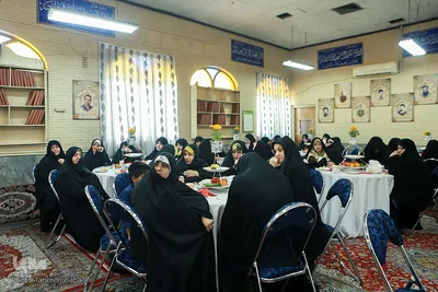 تجلیل از استادان موسسه دارالتحفیظ به مناسبت روز معلم