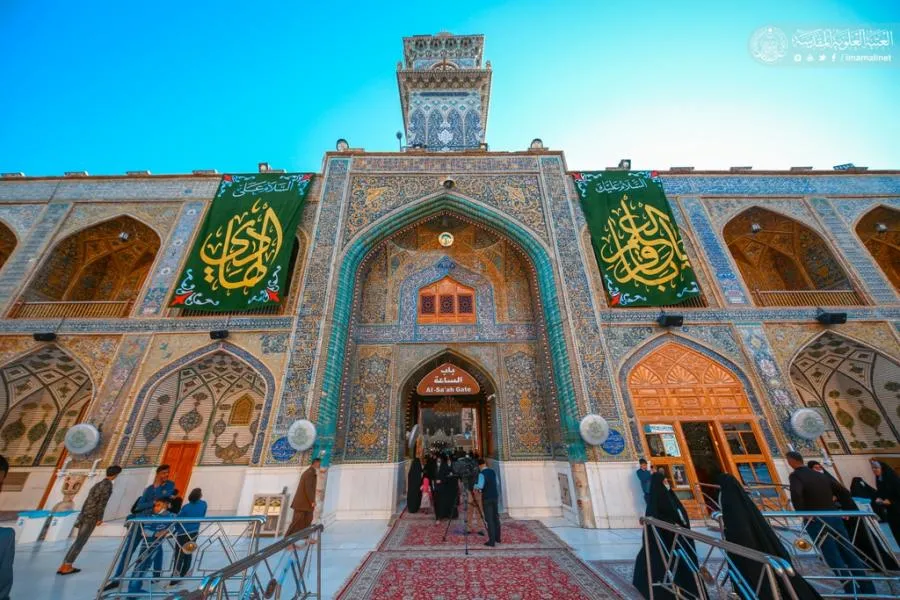آذین‌بندی صحن و سرای حرم مطهر علوی در استقبال از ماه رجب