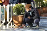 حال و هوای گلستان شهدای اصفهان در آخرین پنجشنبه سال