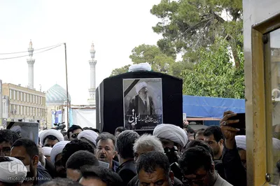 مراسم تشیع پیکر مطهر آیت الله اسدالله ایمانی در قم